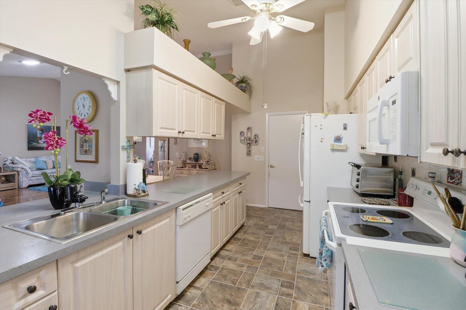 TIMBER PINES - Residential