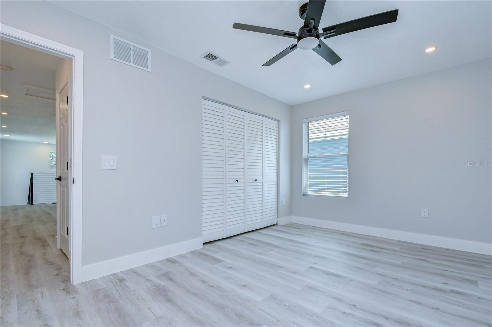 BLACK BEAR PARK - Residential