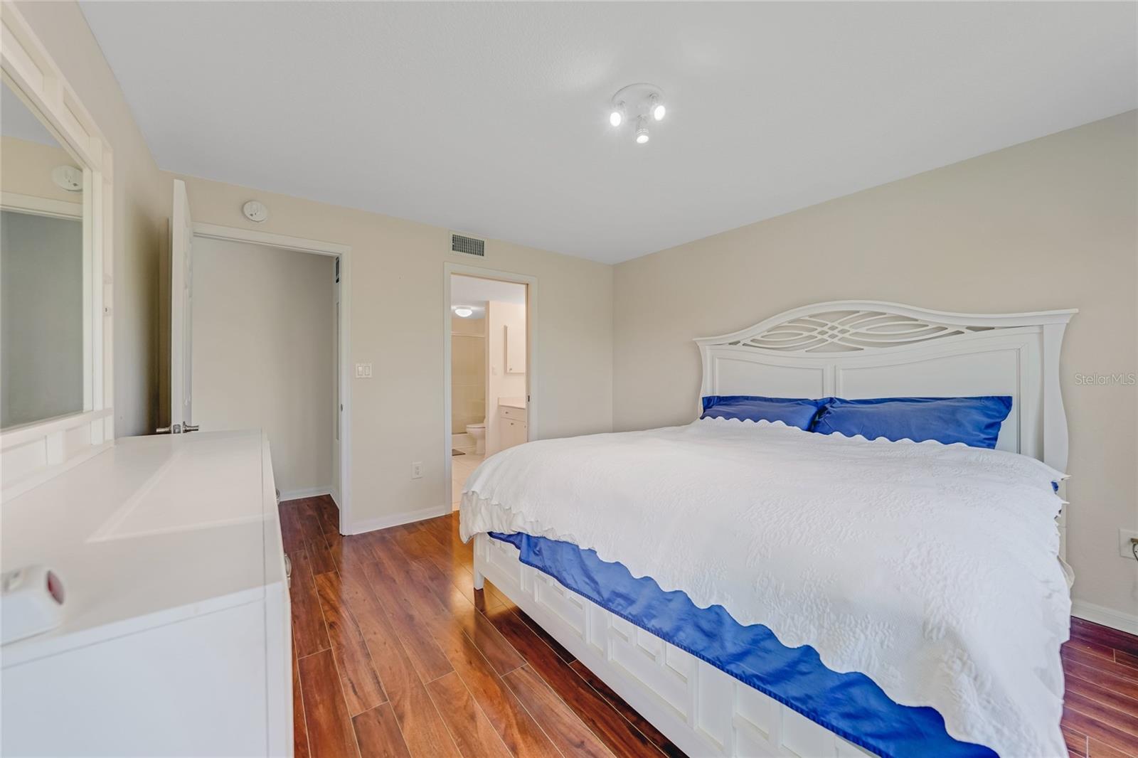 COCOPLUM - Residential