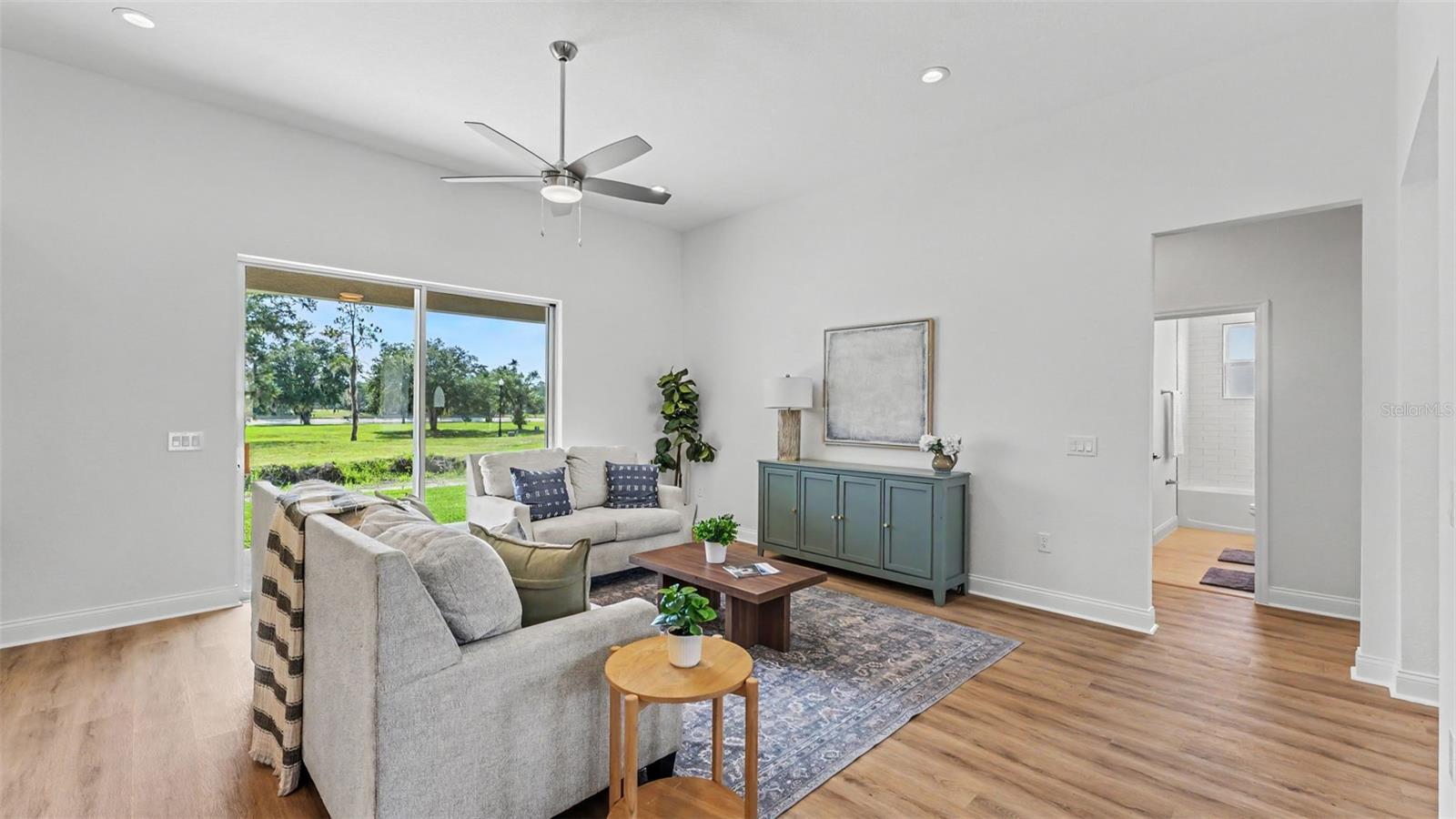 SQUARE LAKE PHASE FOUR - Residential