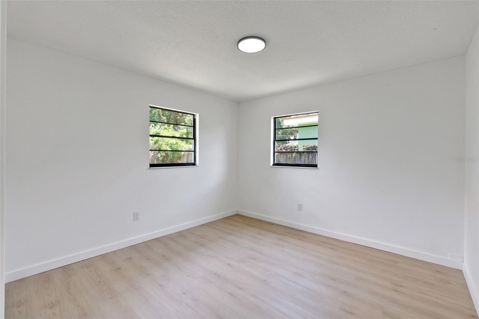 FAIRVILLA PARK - Residential Income