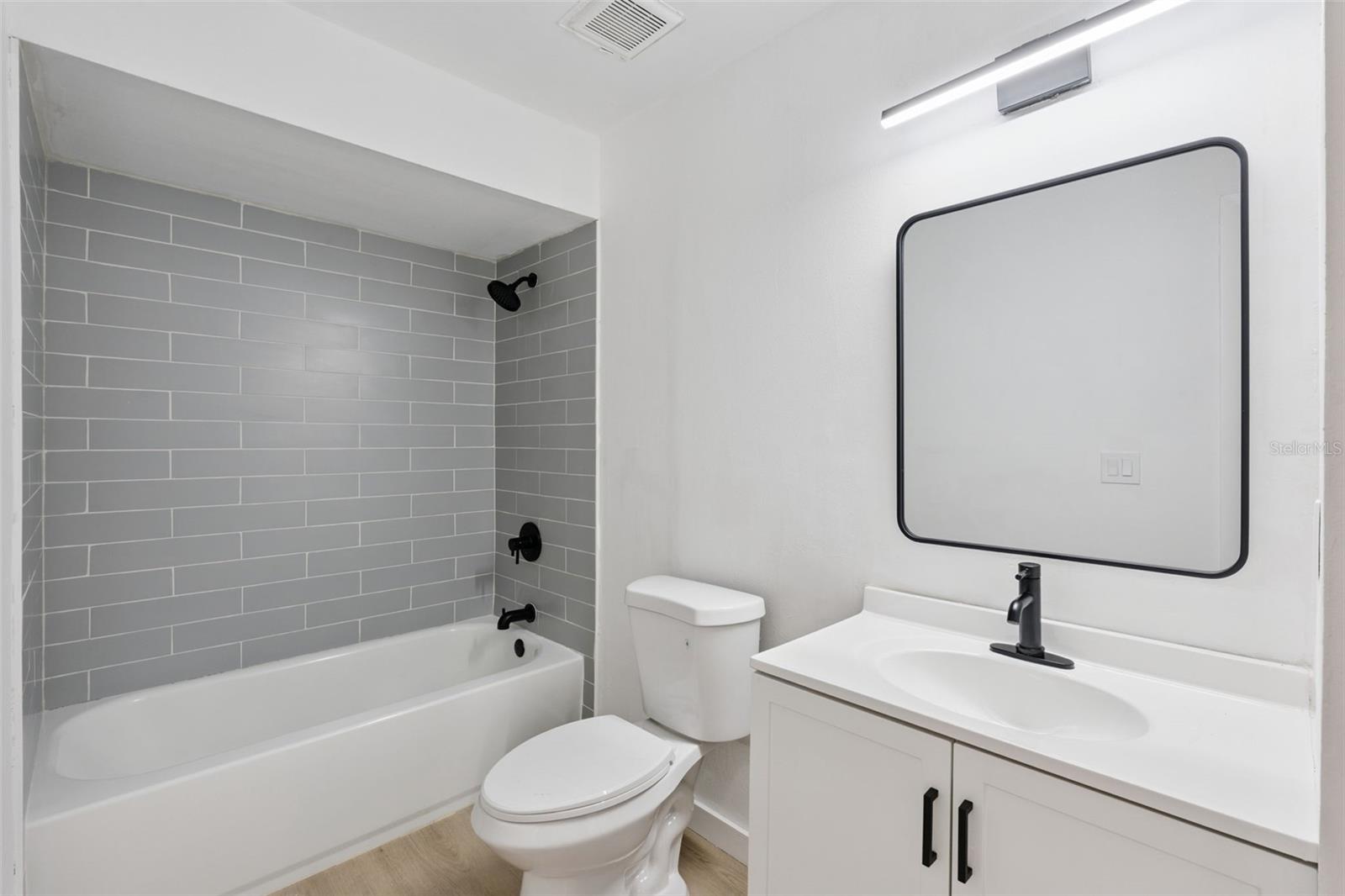 FAIRVILLA PARK - Residential Income