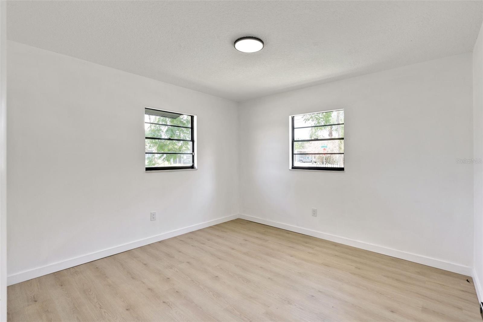 FAIRVILLA PARK - Residential Income