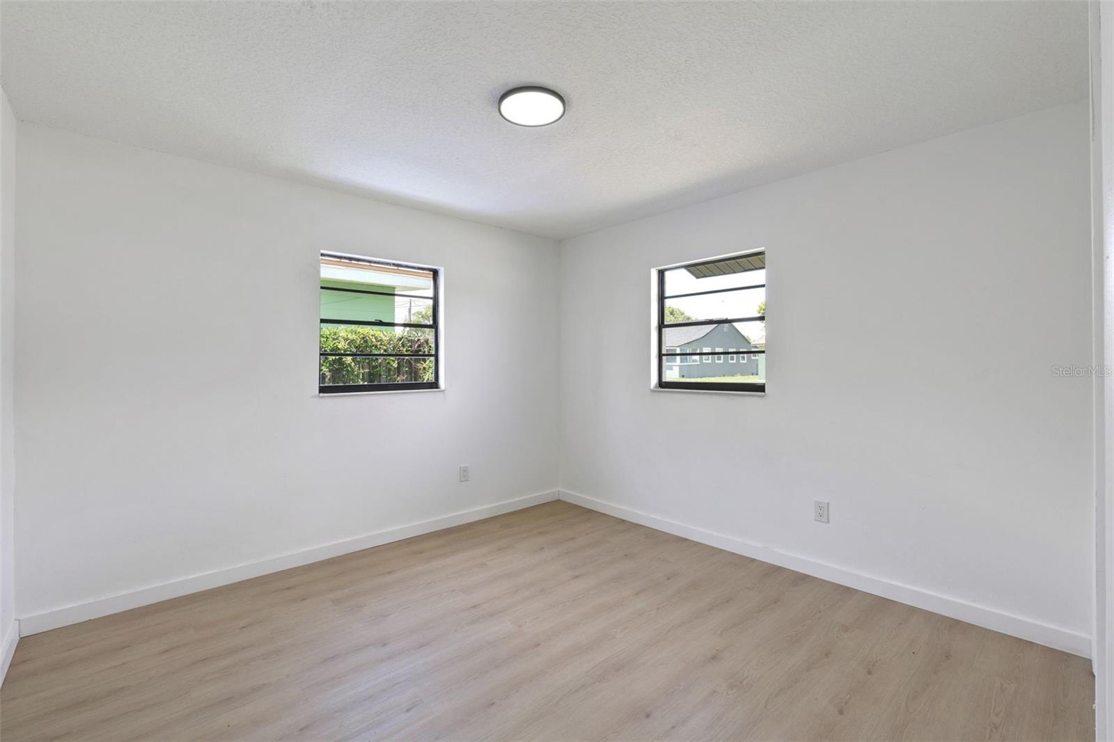 FAIRVILLA PARK - Residential Income