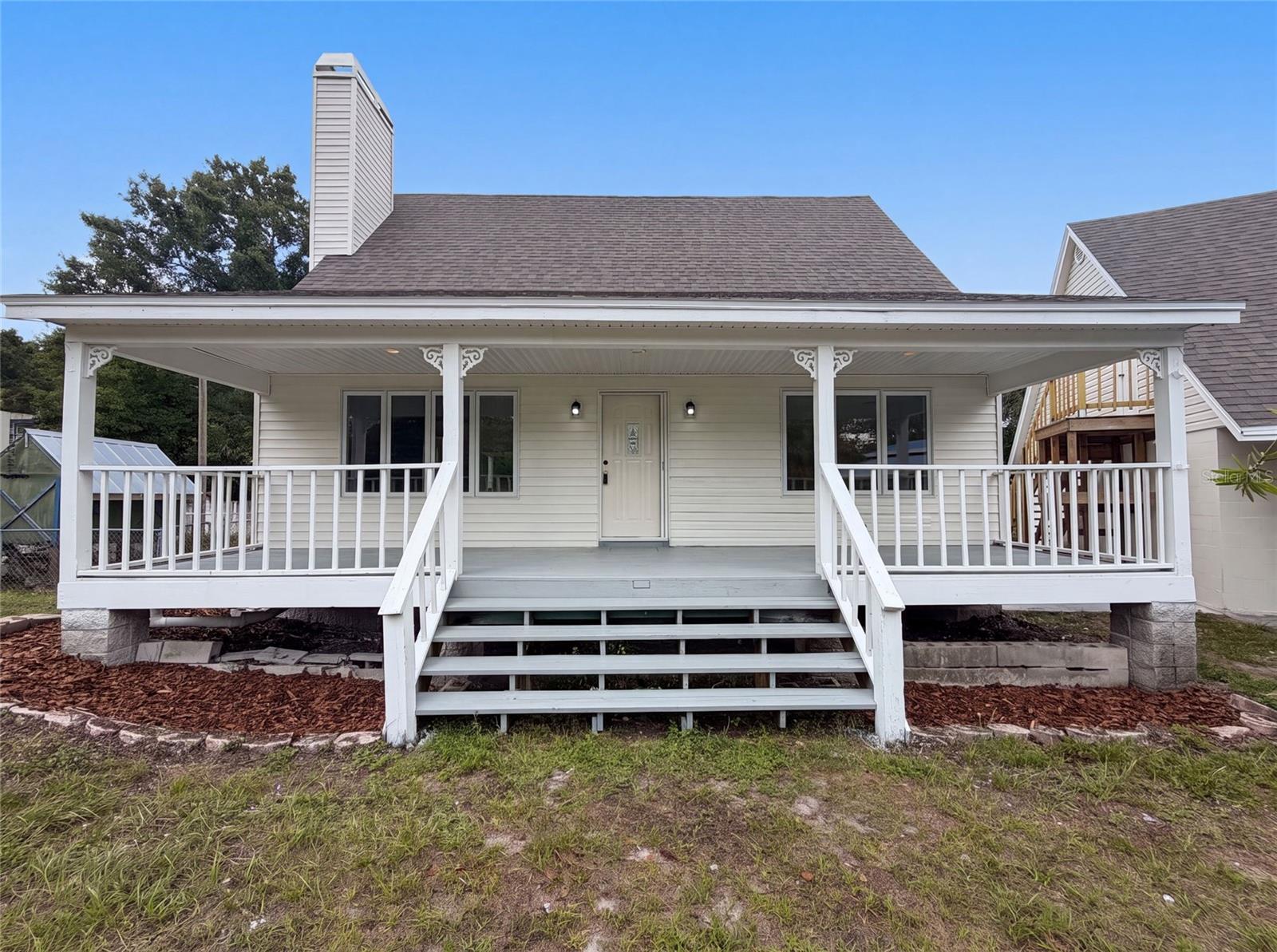 GOLDEN ACRES - Residential