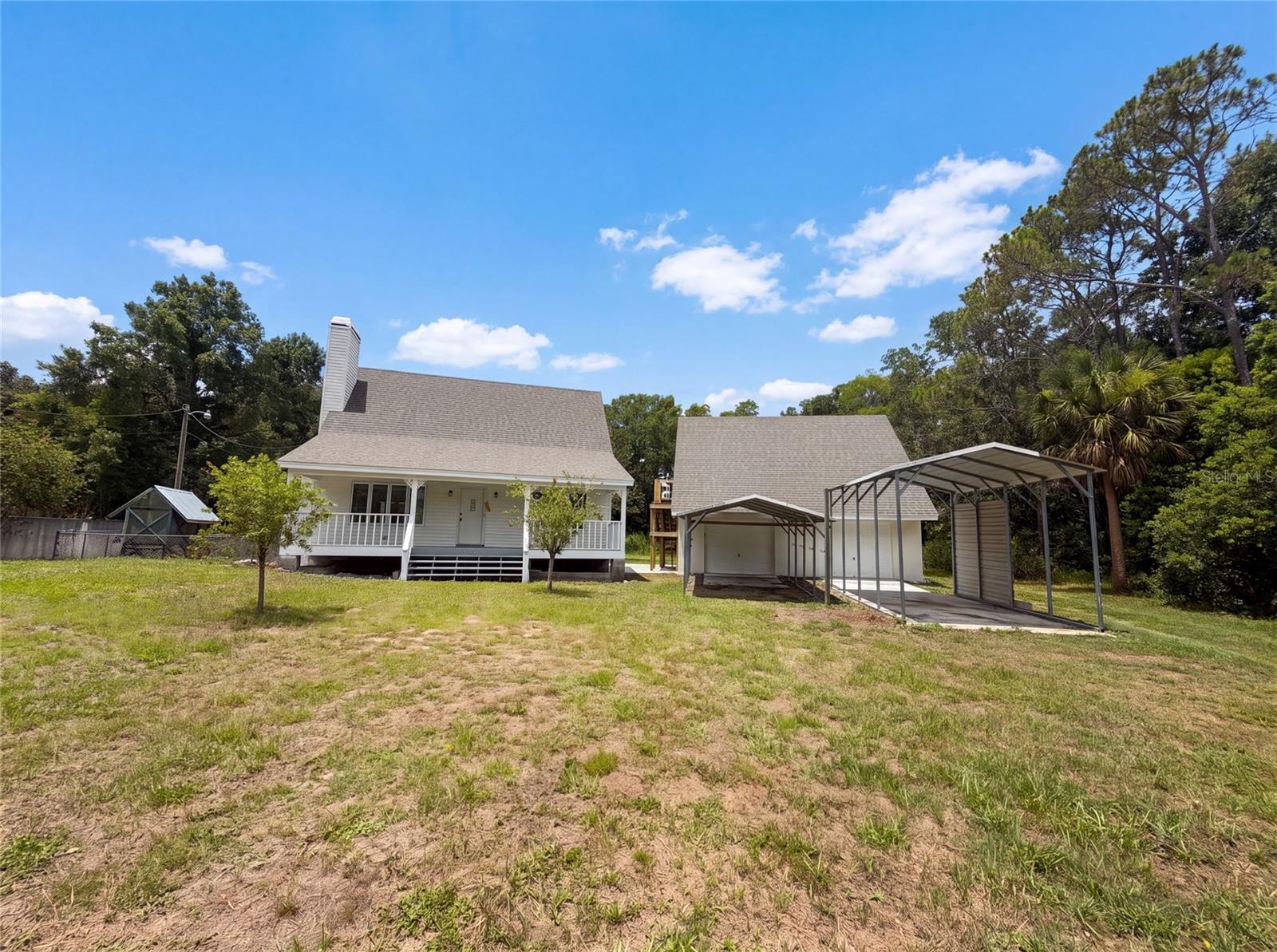 GOLDEN ACRES - Residential