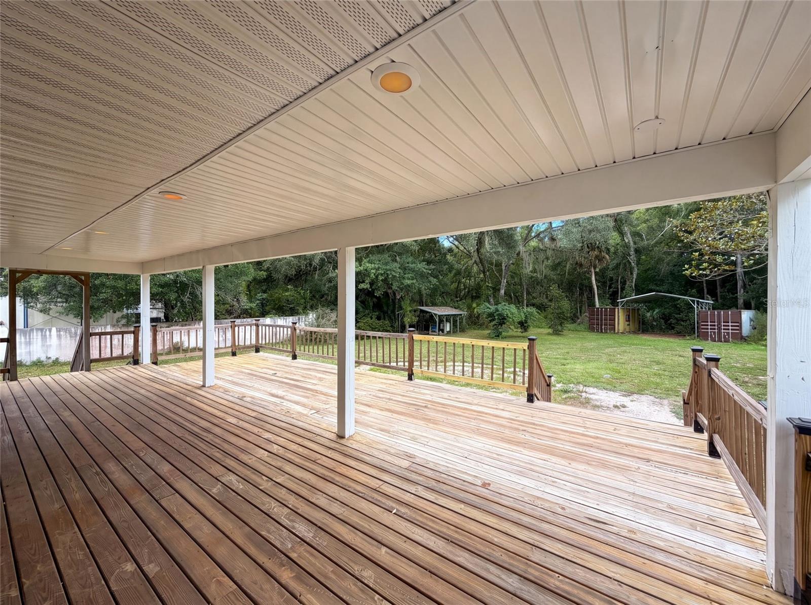 GOLDEN ACRES - Residential