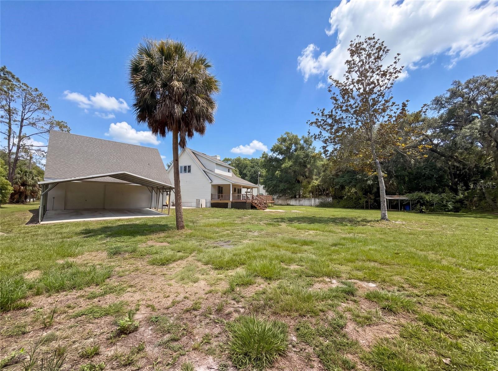 GOLDEN ACRES - Residential