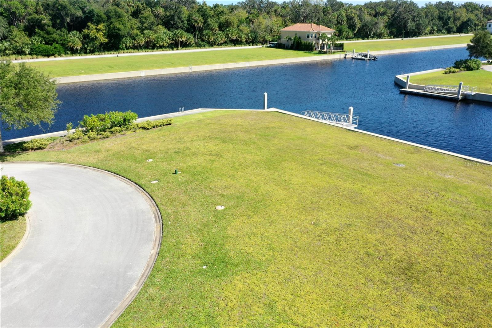 HARBOR VILLAGE MARINA - Land