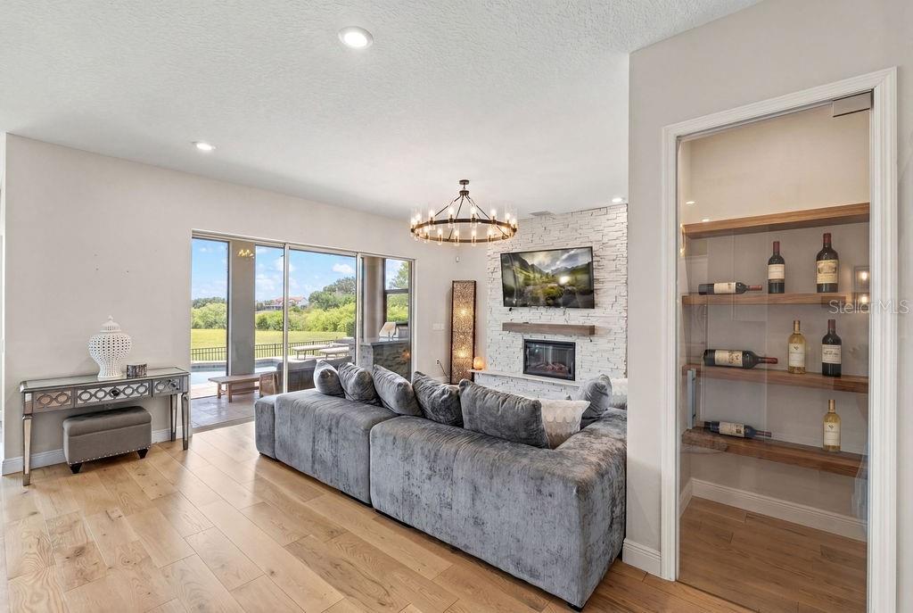 WATERMARK PH 2B - Residential Lease