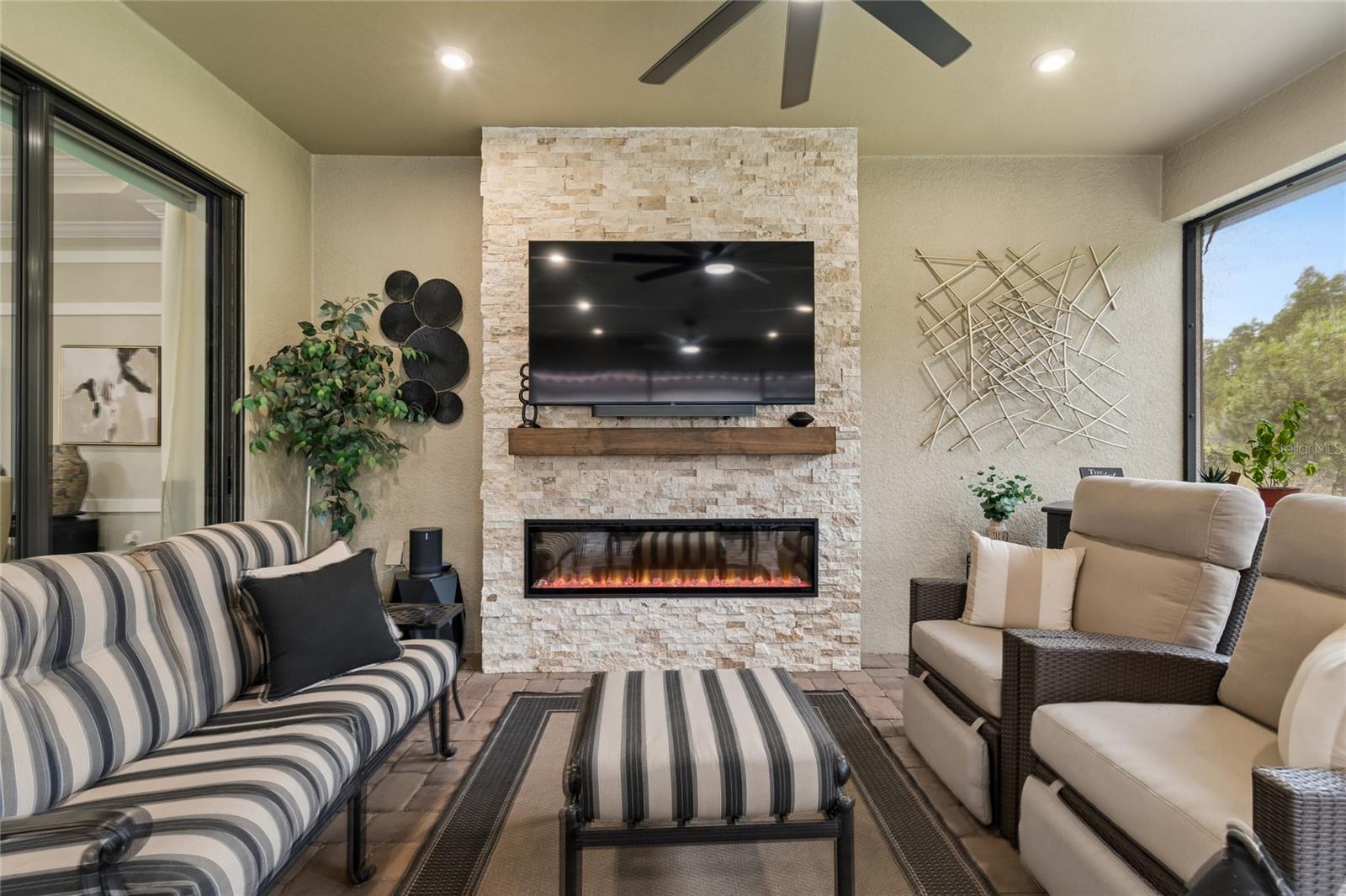 ESPLANADE/WIREGRASS RANCH PH I - Residential
