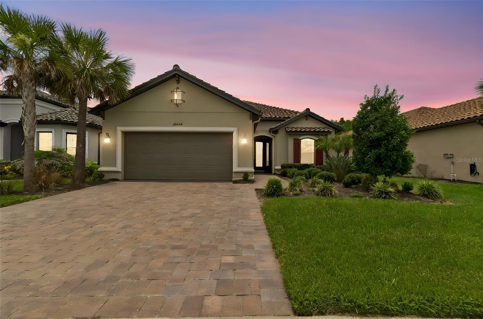 ESPLANADE/WIREGRASS RANCH PH I - Residential