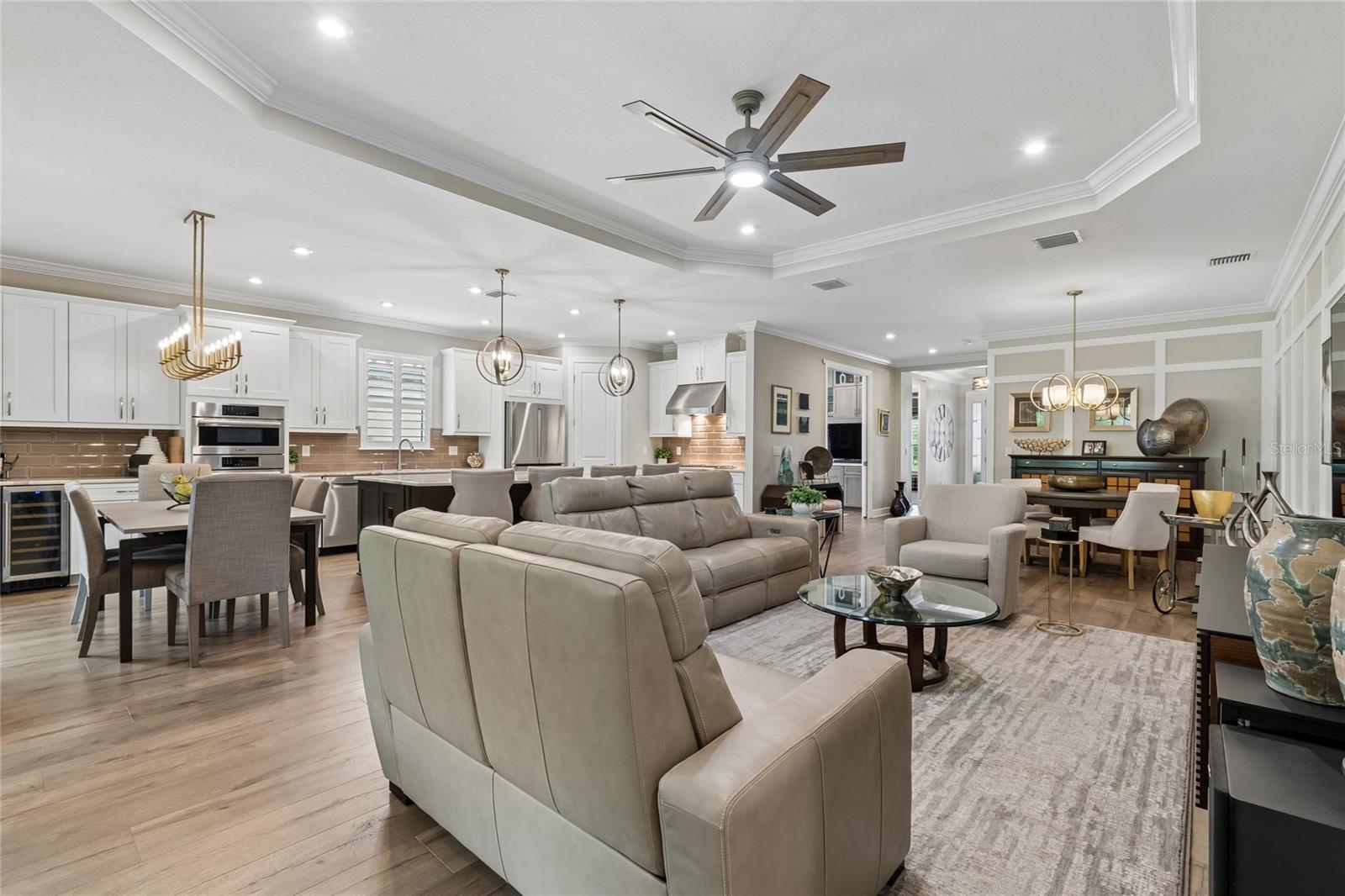 ESPLANADE/WIREGRASS RANCH PH I - Residential