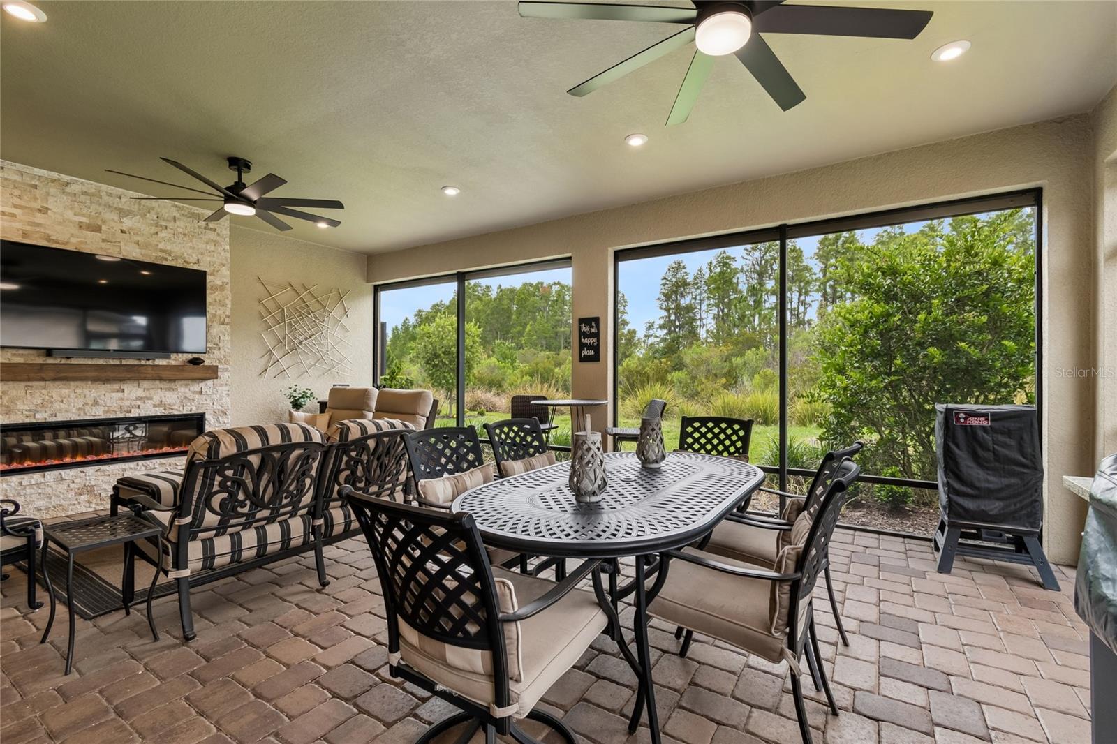 ESPLANADE/WIREGRASS RANCH PH I - Residential