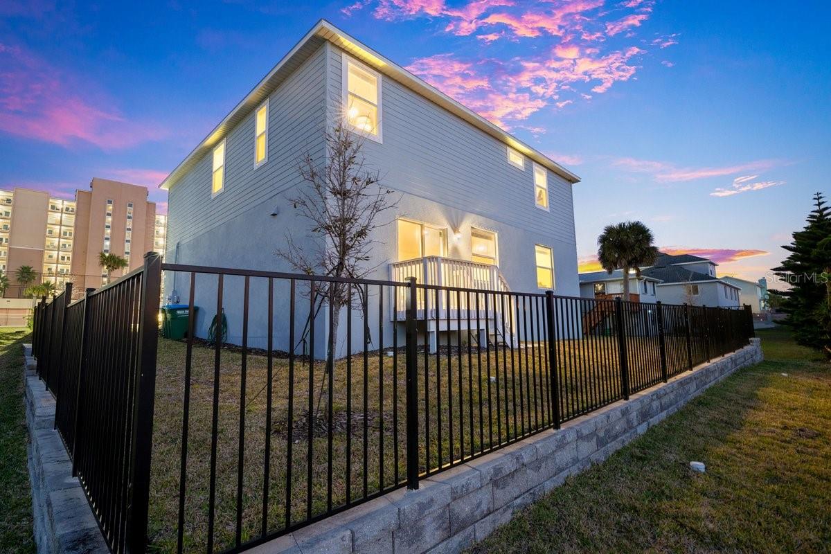 HALIFAX ESTATES OCEAN VIEW SEC - Residential
