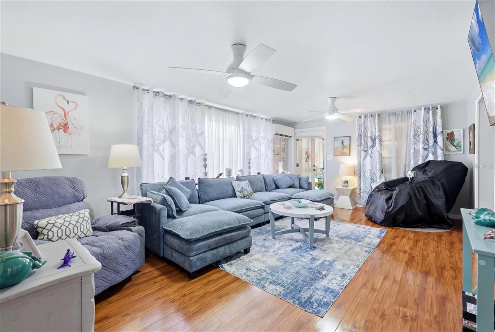 TIDEVUE/DE SOTO COMMUNITY UNIT ONE - Residential
