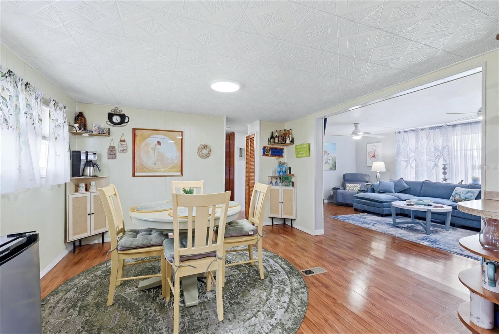 TIDEVUE/DE SOTO COMMUNITY UNIT ONE - Residential