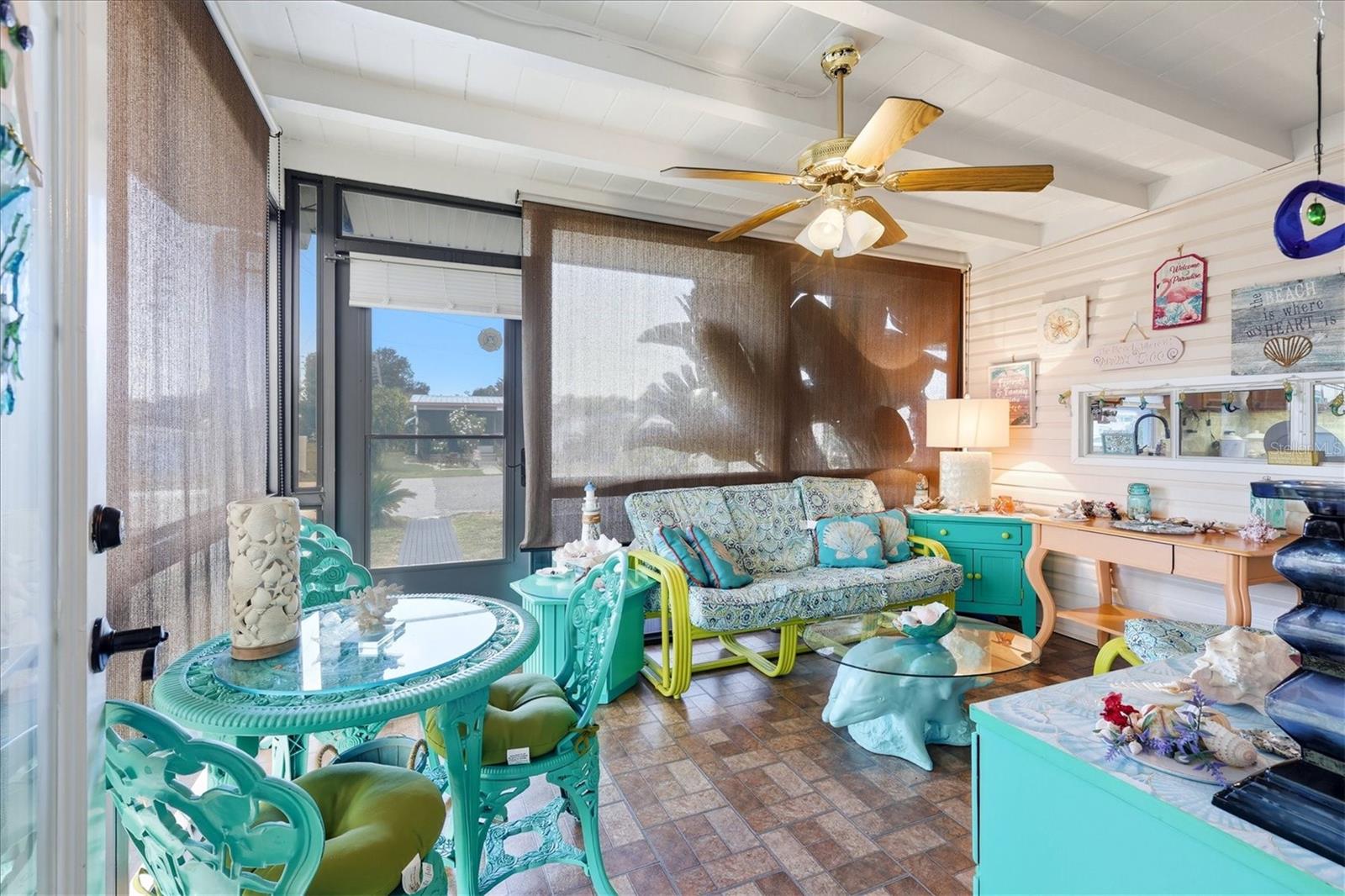 TIDEVUE/DE SOTO COMMUNITY UNIT ONE - Residential