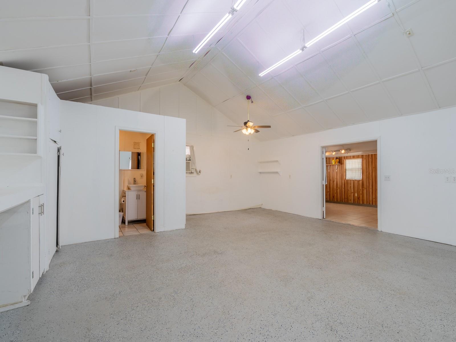 HENDERSONS YELLOW BLUFF SEC 2 - Residential