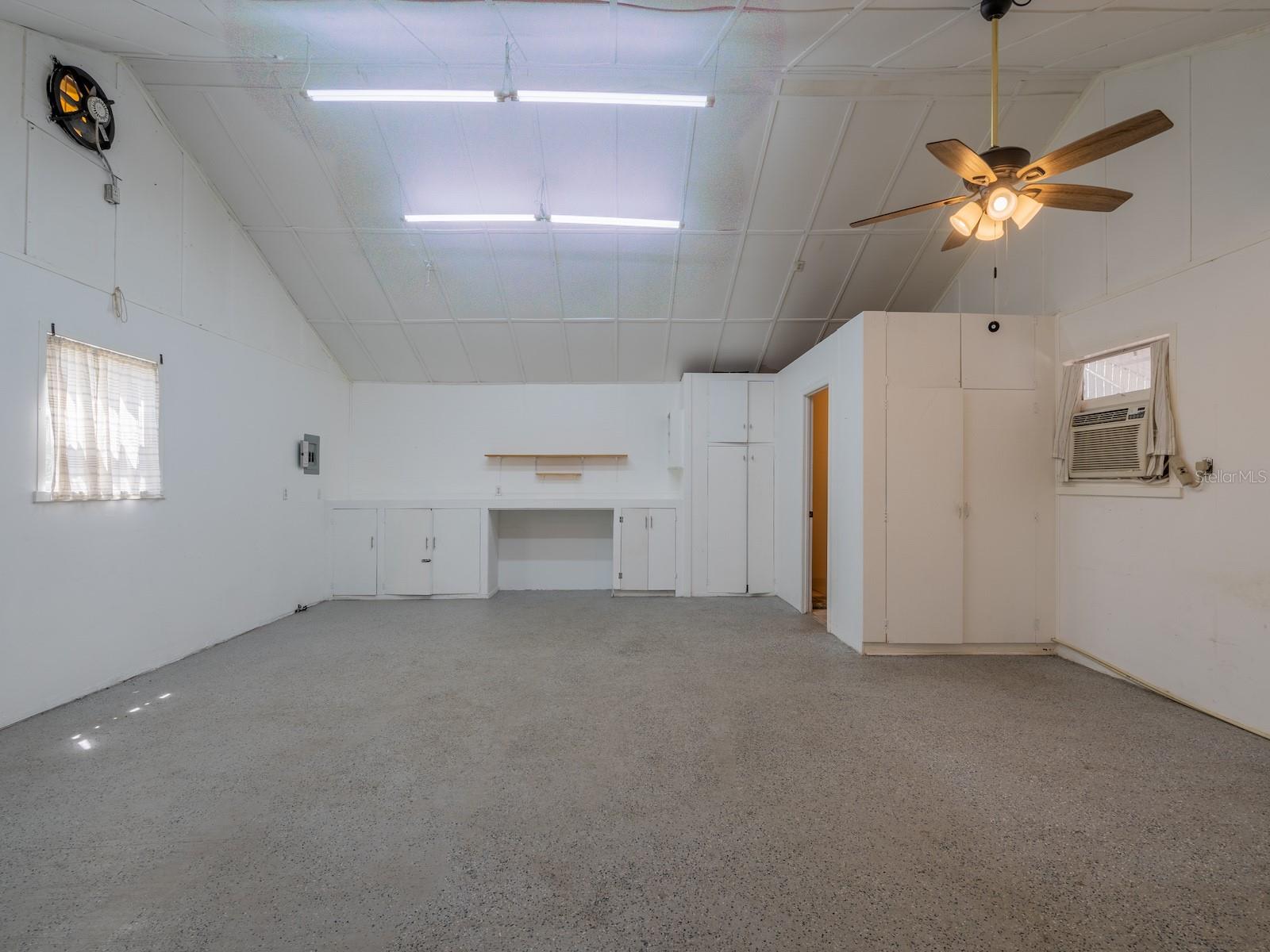 HENDERSONS YELLOW BLUFF SEC 2 - Residential