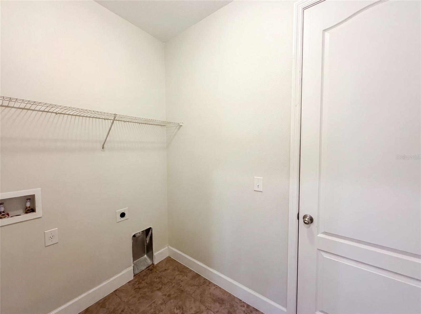 NORTHRIDGE ESTATES - Residential