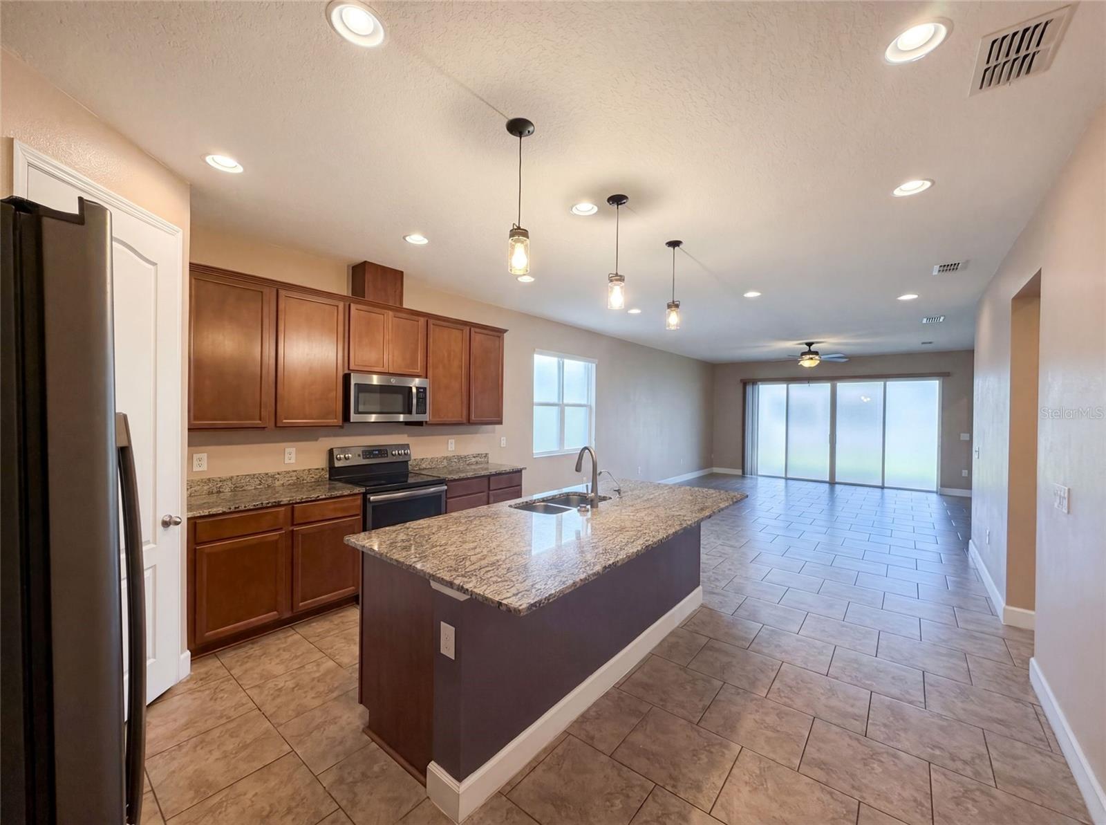 NORTHRIDGE ESTATES - Residential