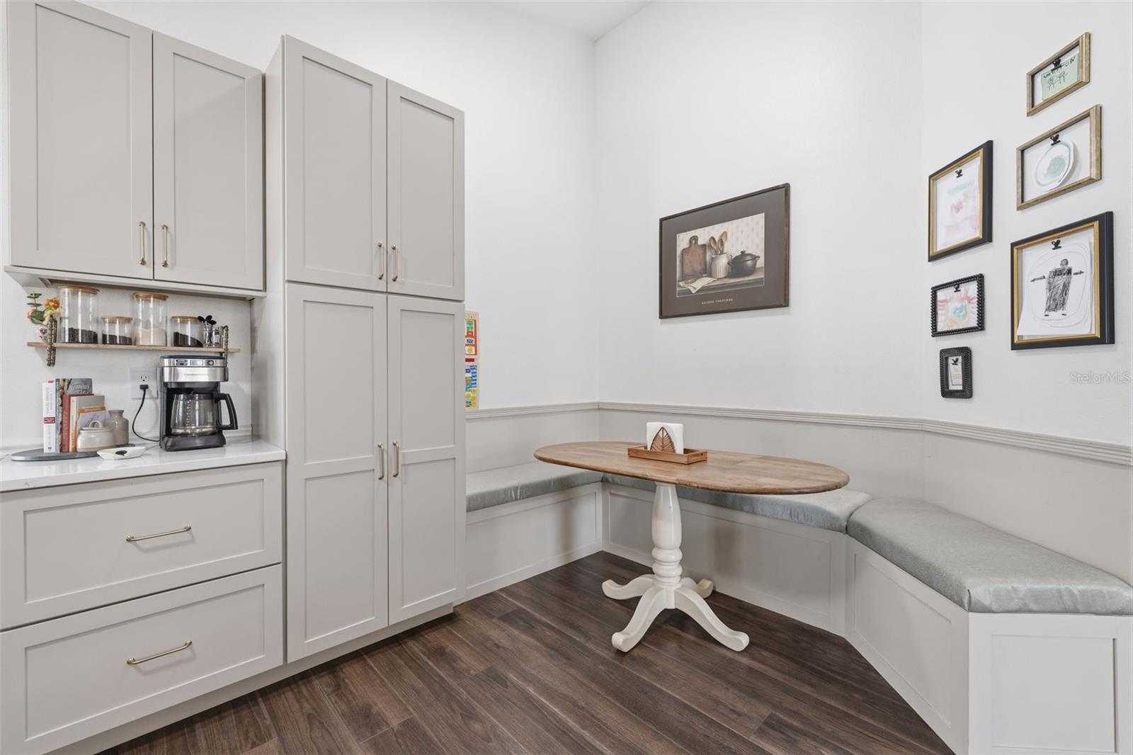 WOODRIDGE - Residential