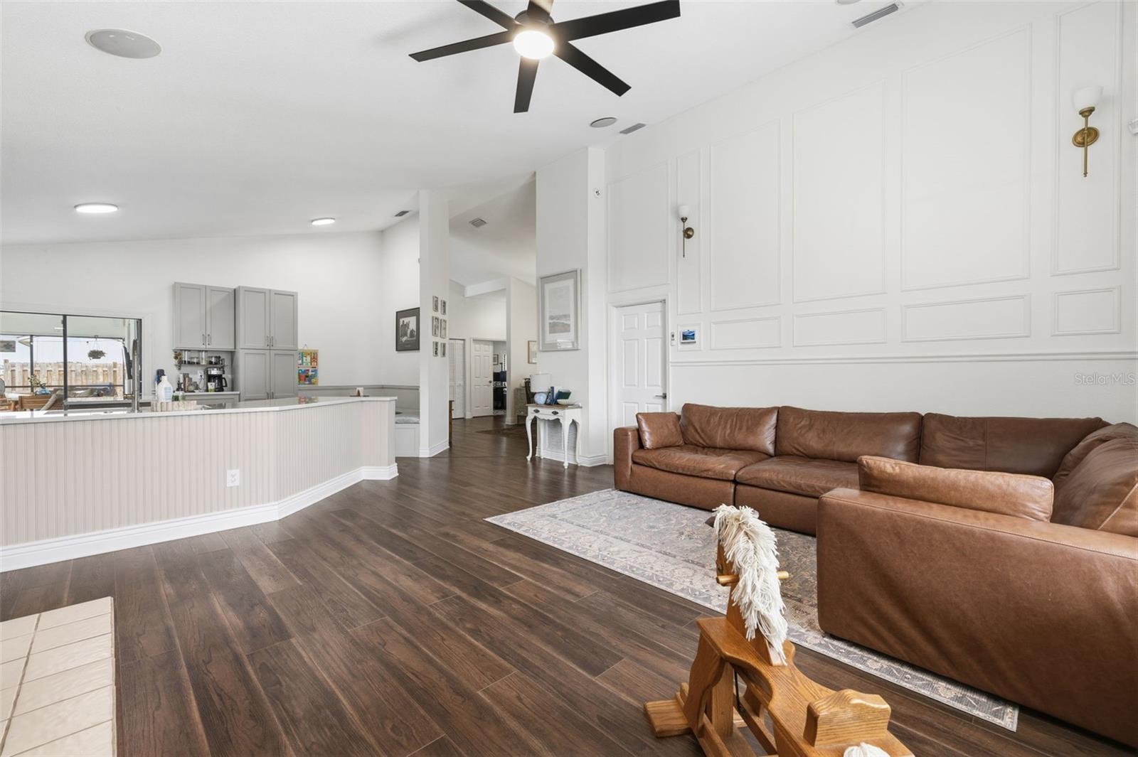 WOODRIDGE - Residential