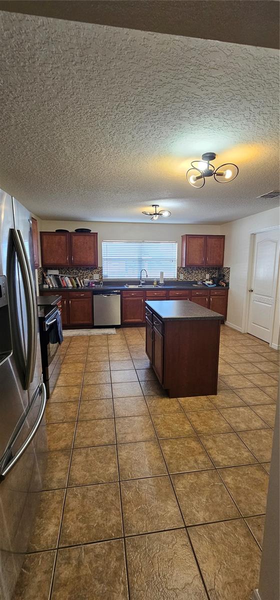 ESTATES AT BLACK BEAR - Residential