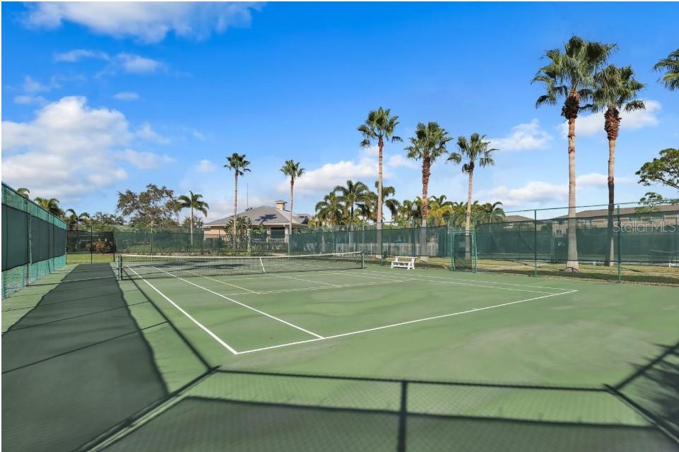 TOWNHOMES OF SEMINOLE ISLE - Residential