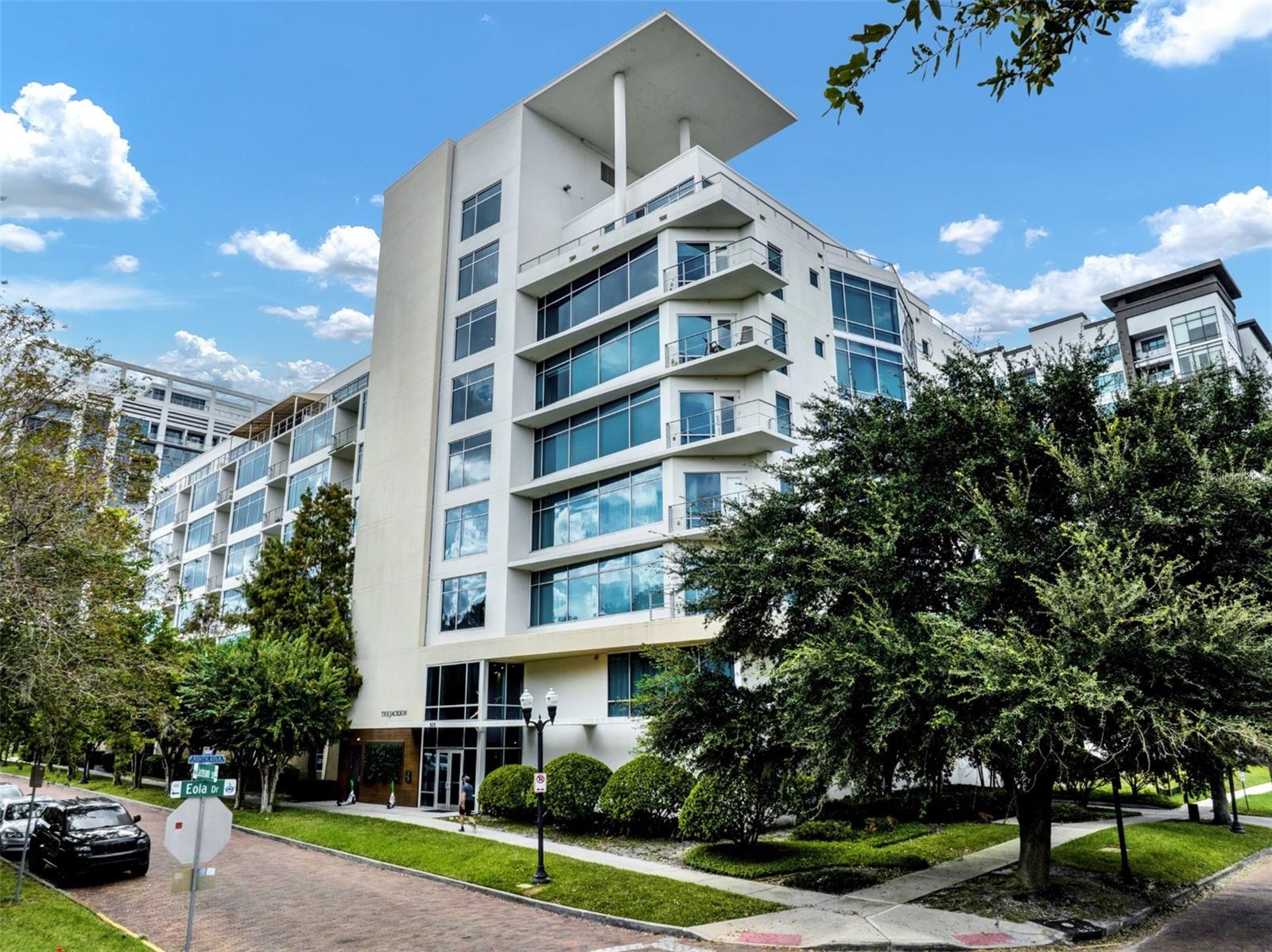 JACKSON - Residential Lease