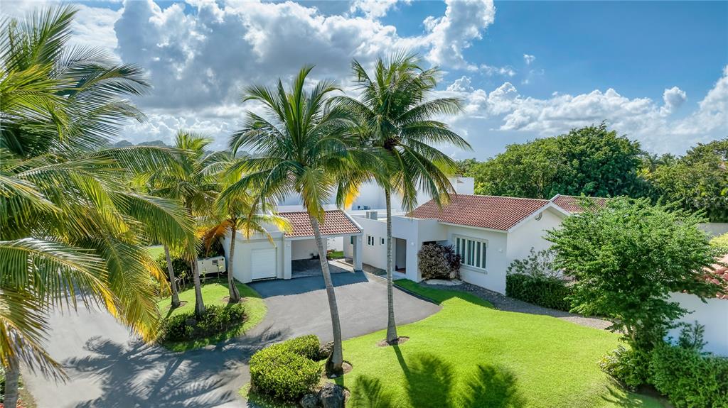 DORADO BEACH EAST - Residential