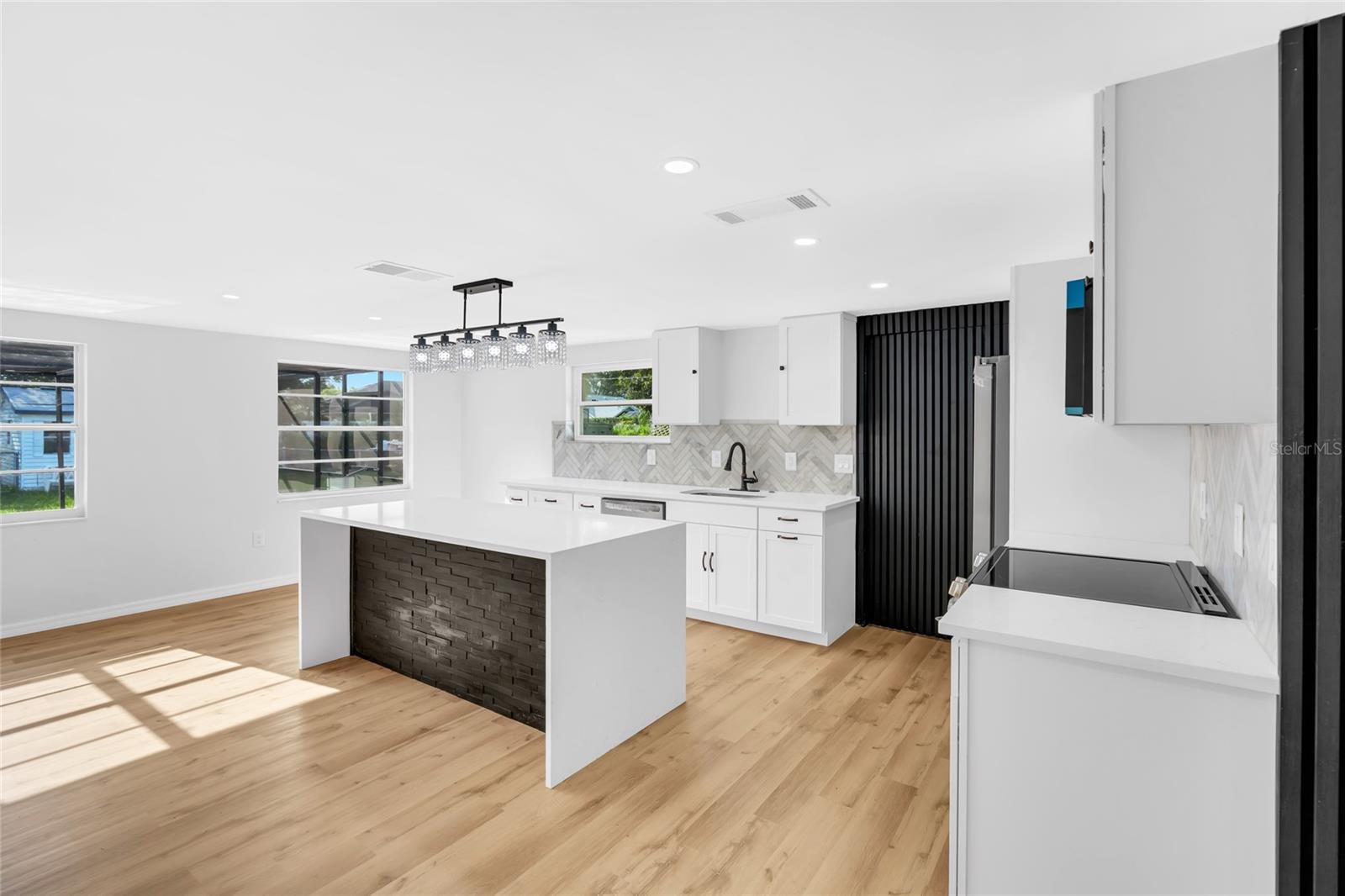 ASHWORTH PARK - Residential
