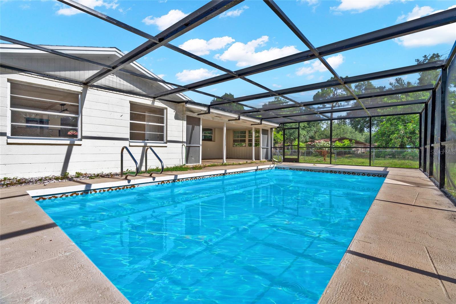 ASHWORTH PARK - Residential
