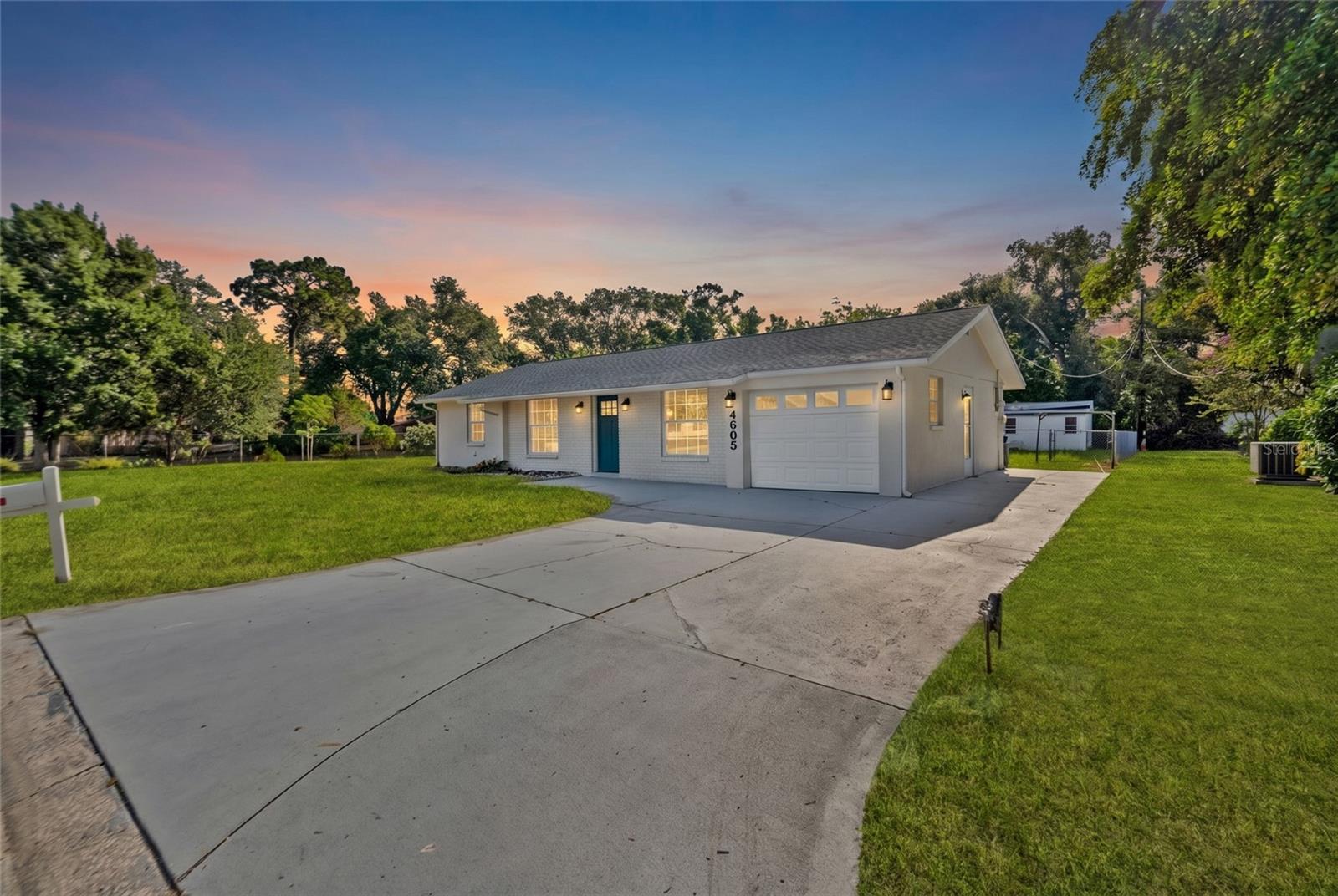 ASHWORTH PARK - Residential