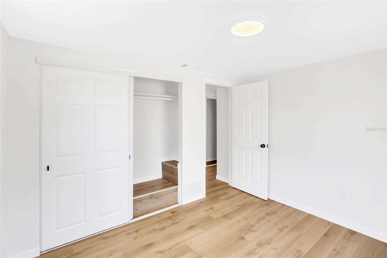 ASHWORTH PARK - Residential