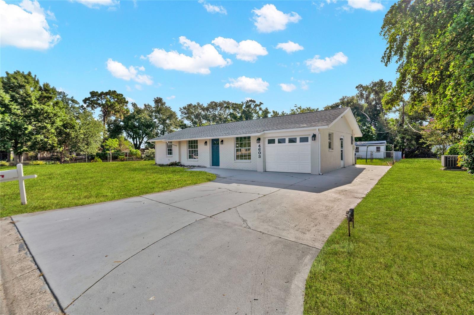 ASHWORTH PARK - Residential