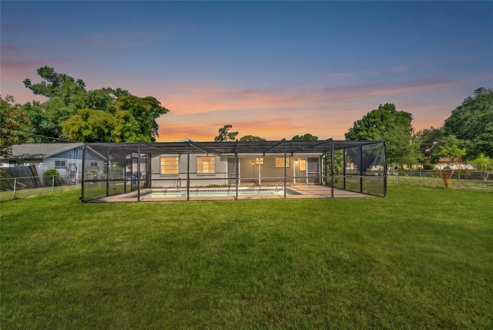 ASHWORTH PARK - Residential