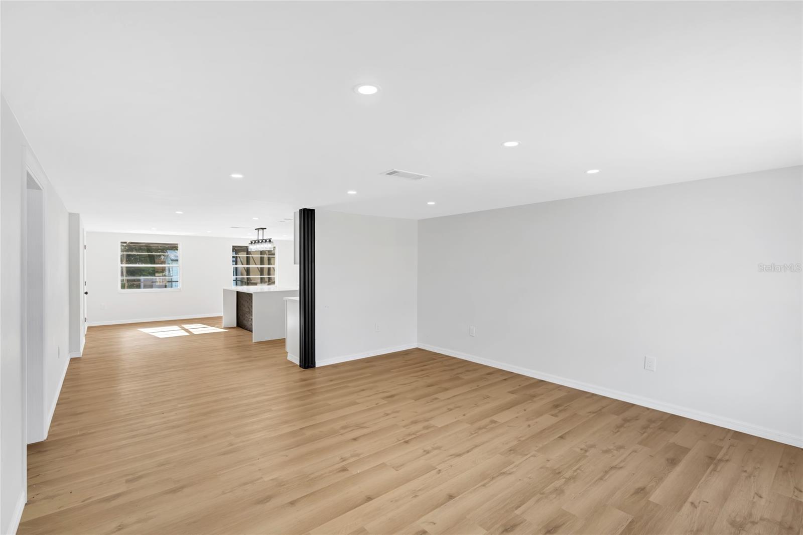 ASHWORTH PARK - Residential
