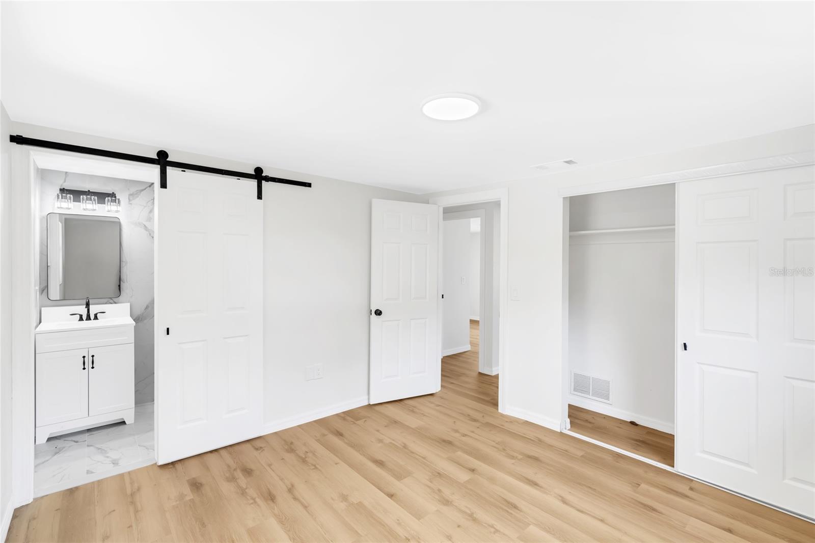 ASHWORTH PARK - Residential