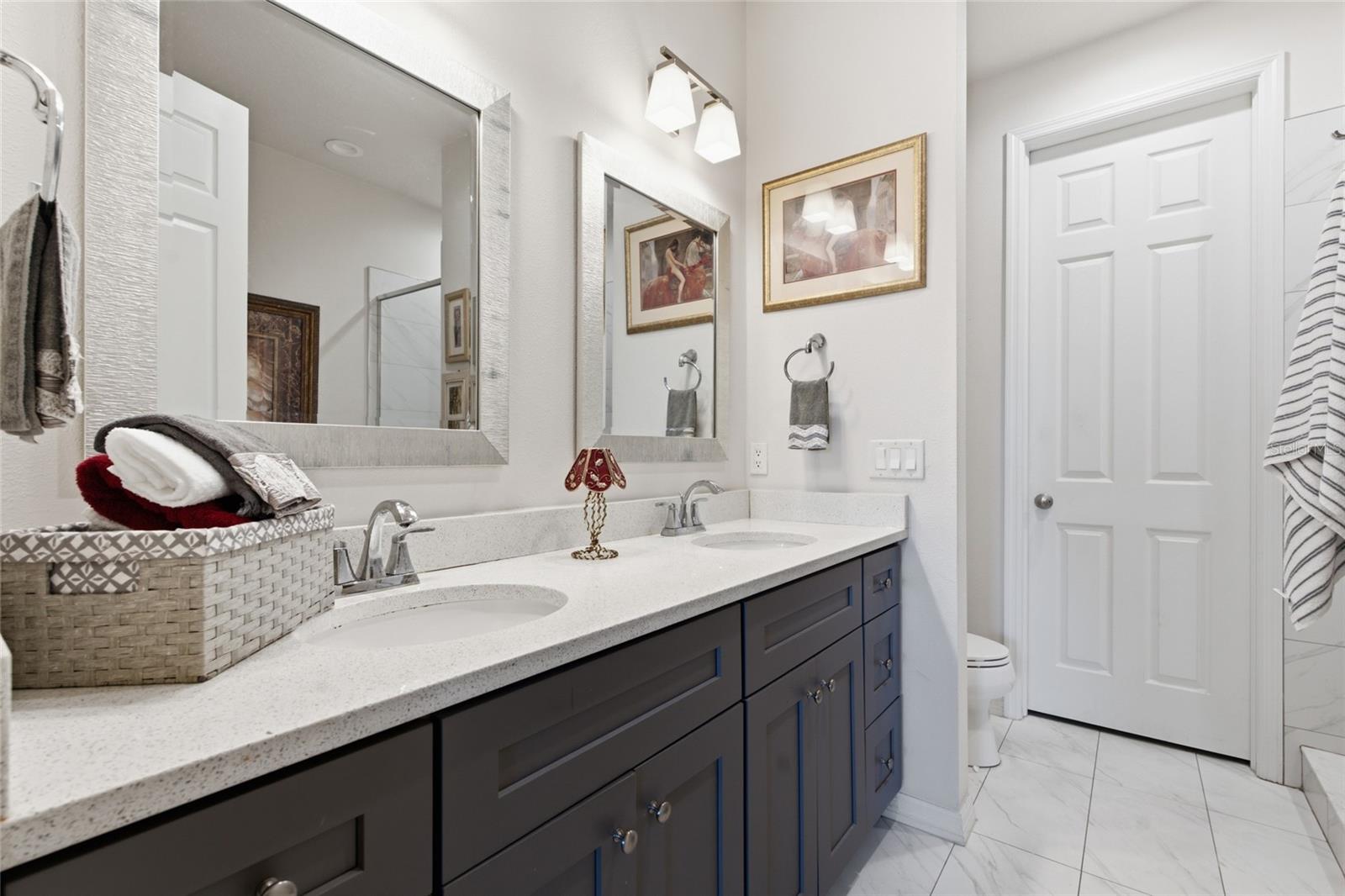 MONTCLAIR LAKE TWNHMS -PHASE 2 - Residential