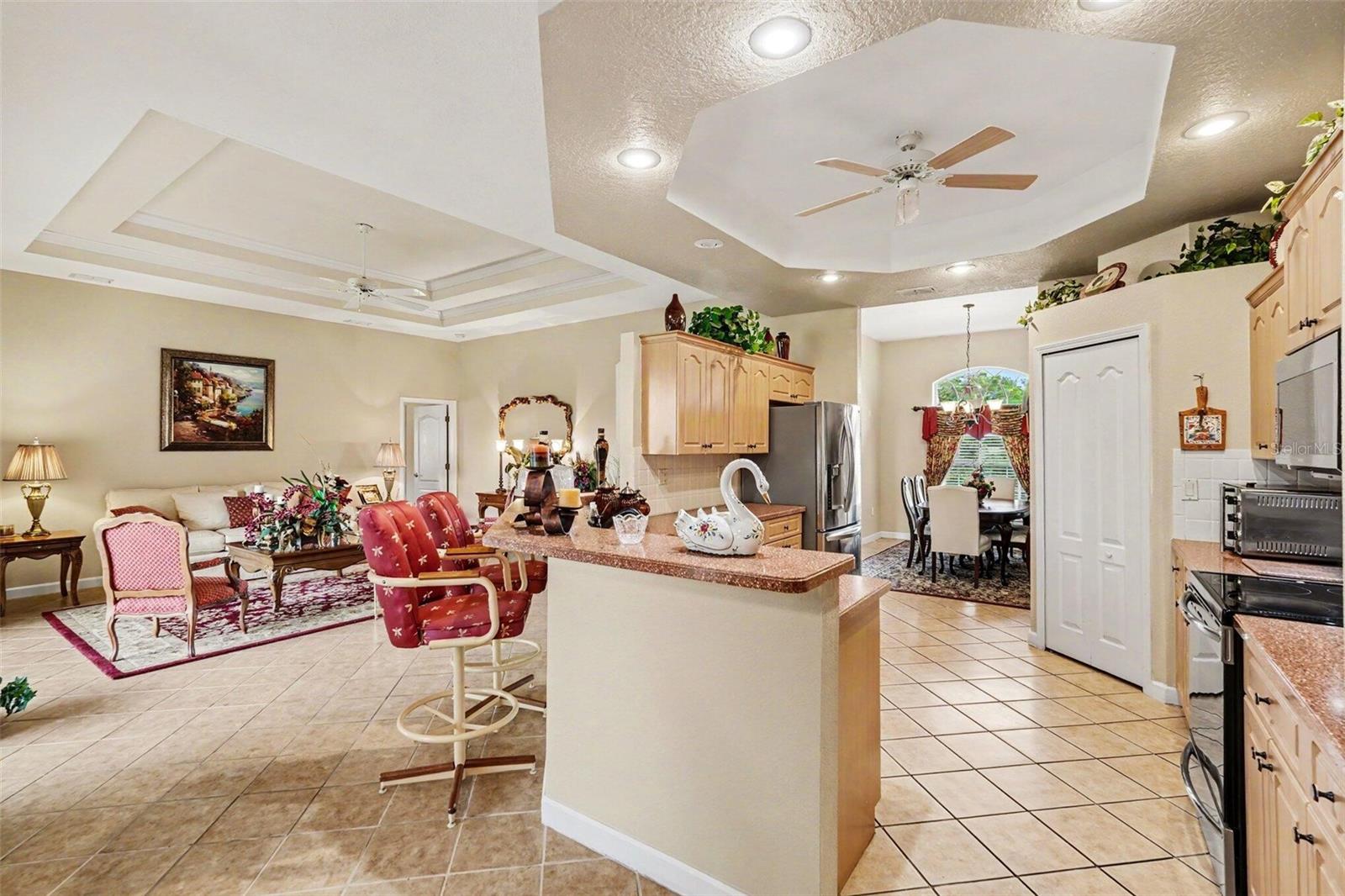 PRISTINE PLACE PH 5 - Residential