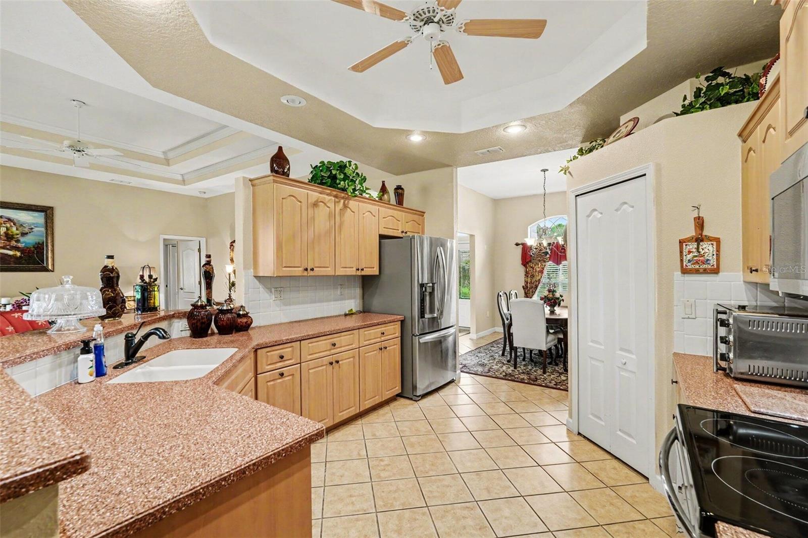PRISTINE PLACE PH 5 - Residential