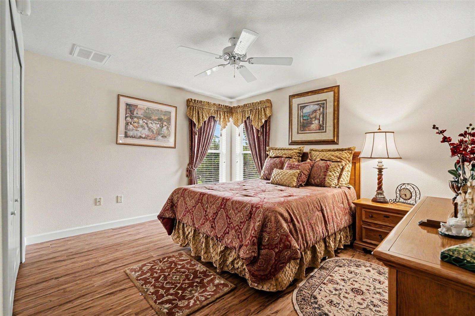 PRISTINE PLACE PH 5 - Residential