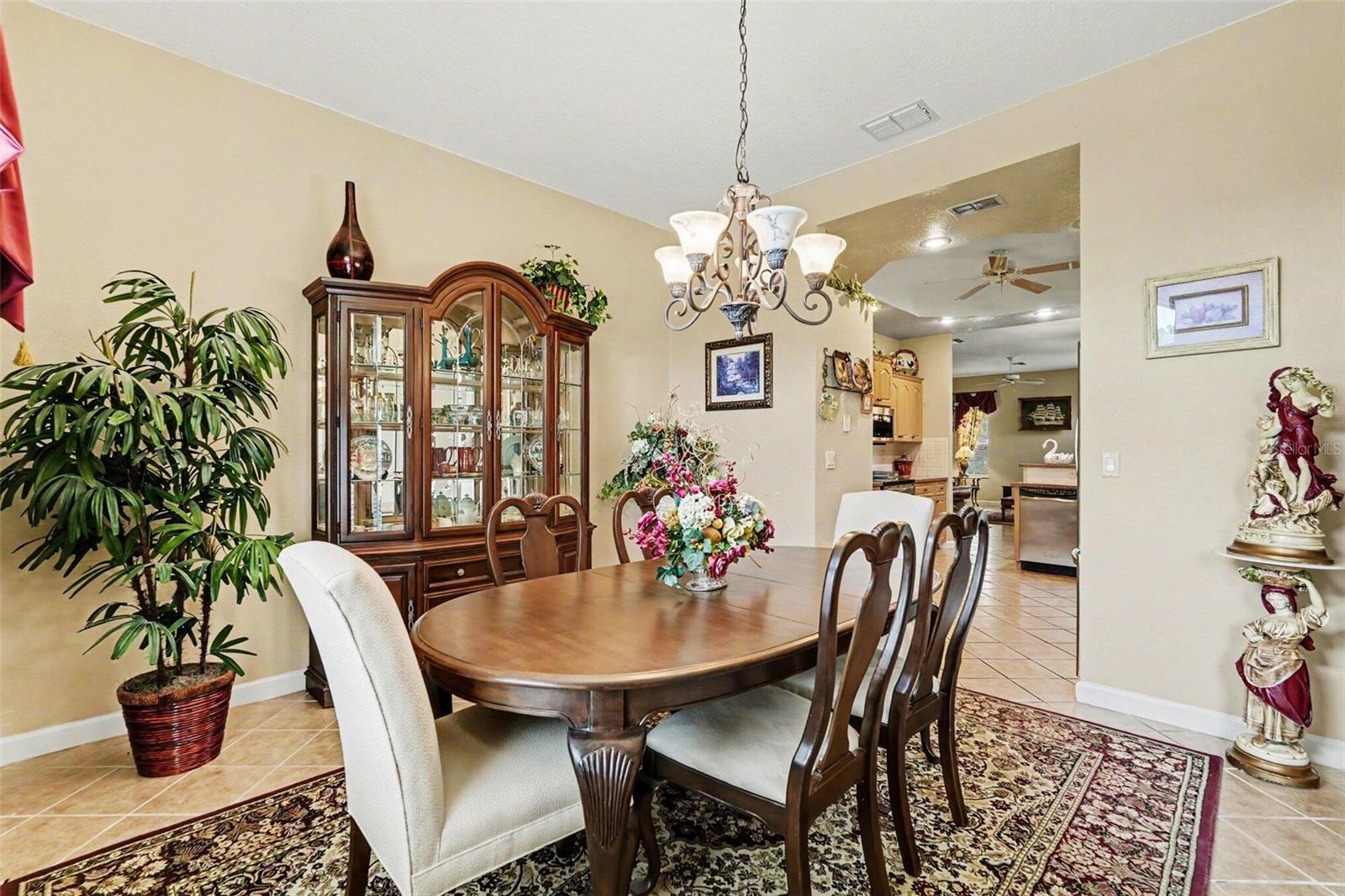 PRISTINE PLACE PH 5 - Residential
