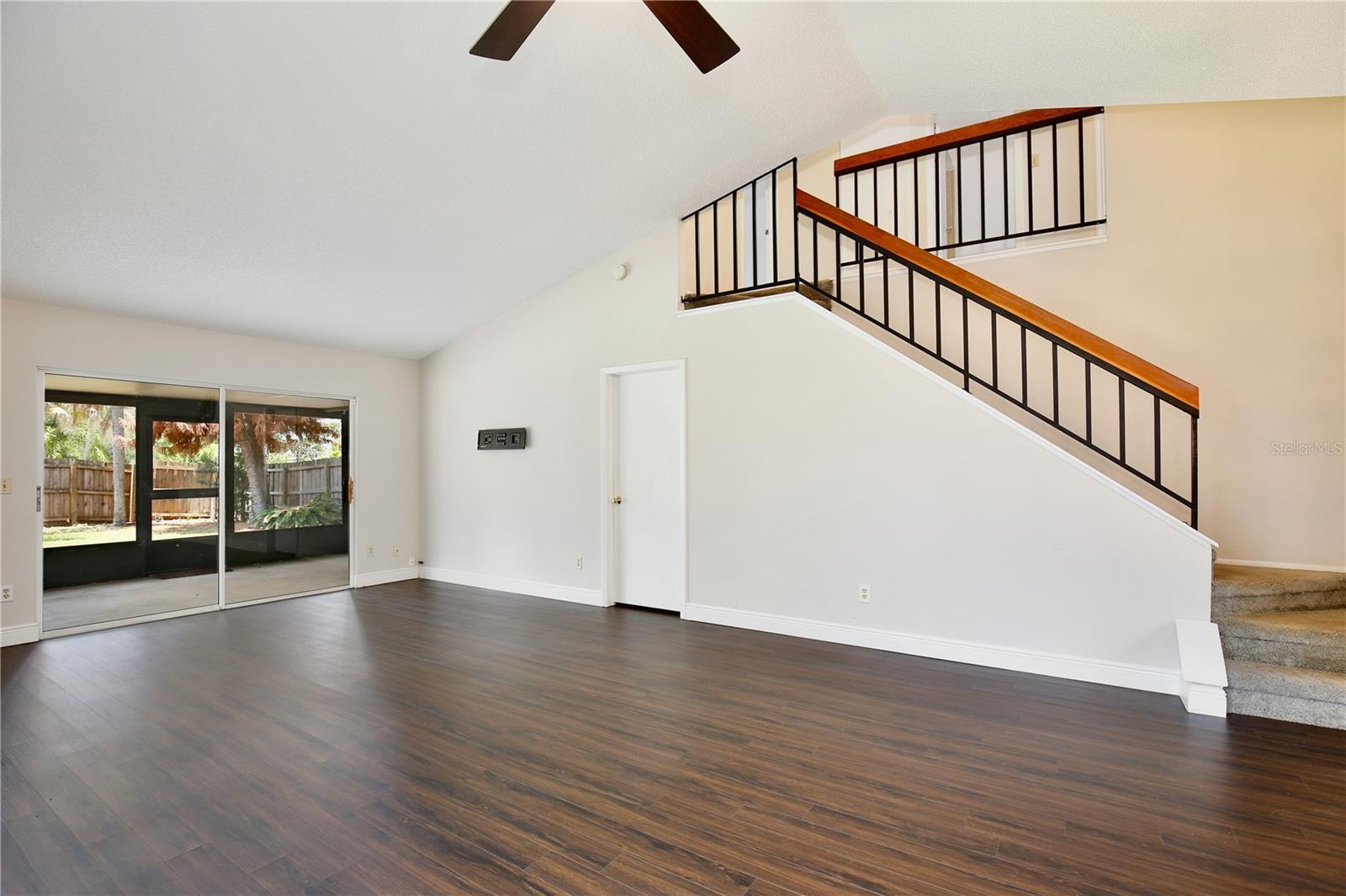 DANBURY MILL UNIT 1 - Residential