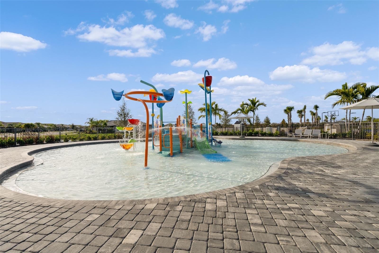 LORRAINE LAKES PH I - Residential