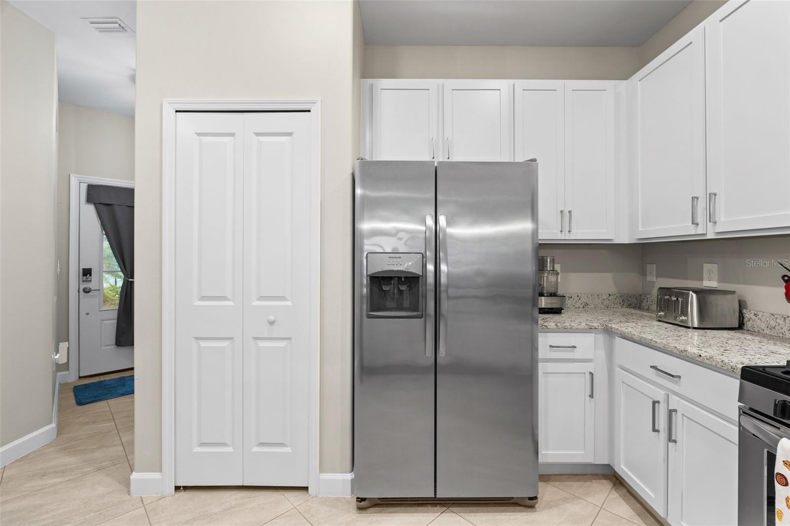 LORRAINE LAKES PH I - Residential