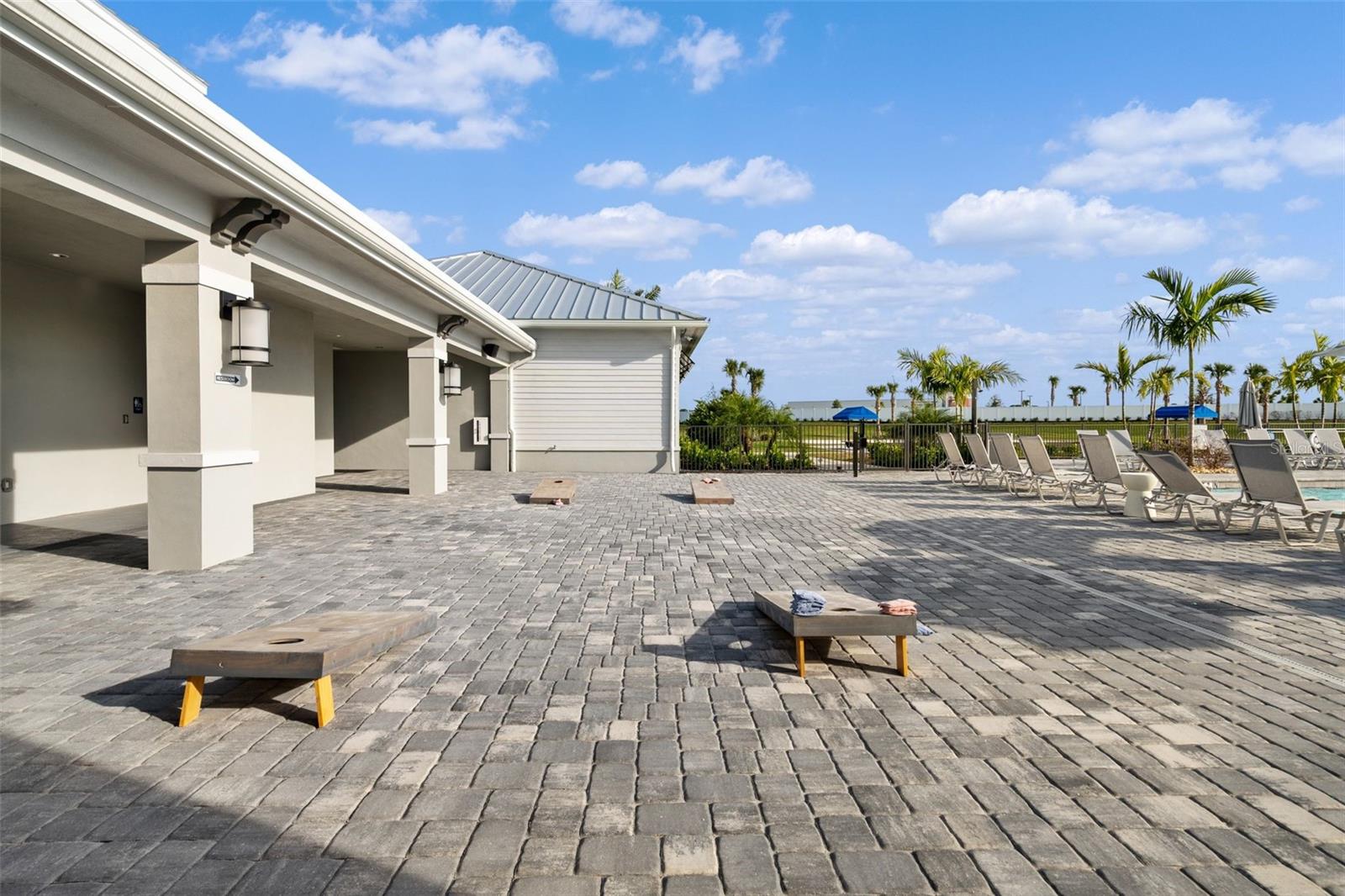 LORRAINE LAKES PH I - Residential