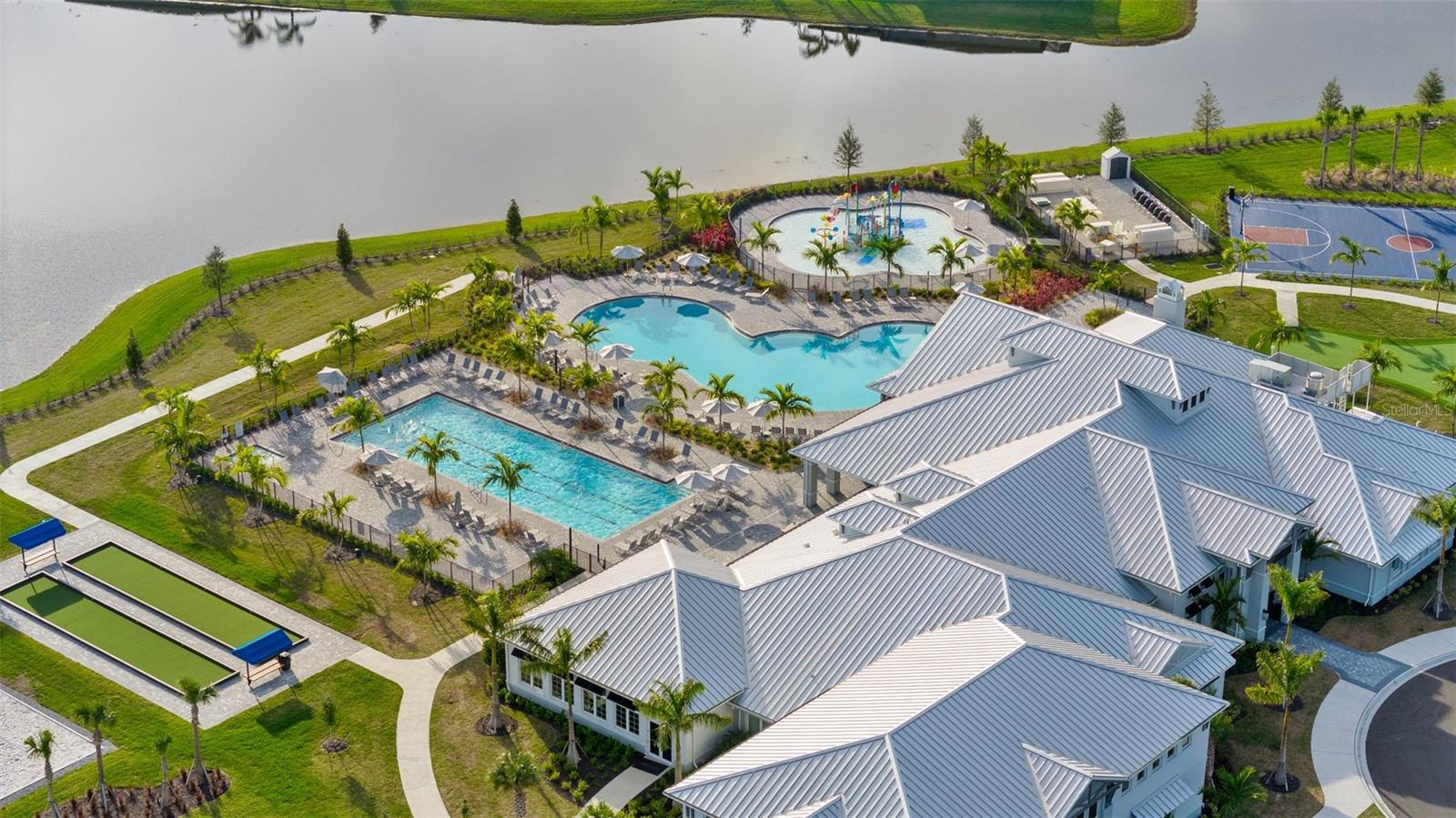LORRAINE LAKES PH I - Residential